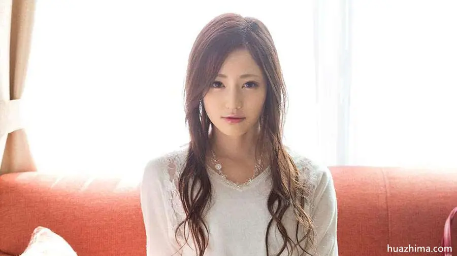 桃谷绘里香 个人图片